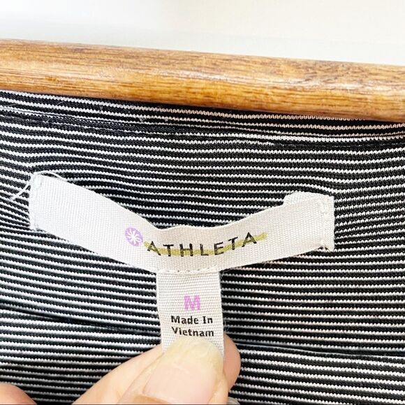 Athleta Westwood Striped Sleeveless Dress Medium - Picture 9 of 11